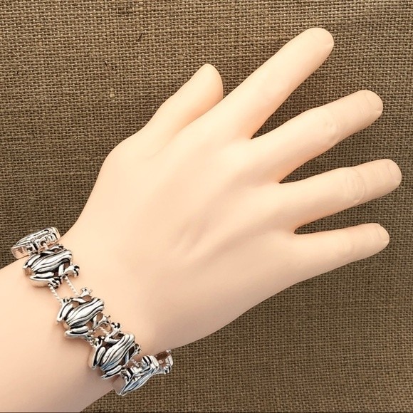 🌼 Frog Double Row Slide Charm Silver Clasp Bracelet - Picture 3 of 3